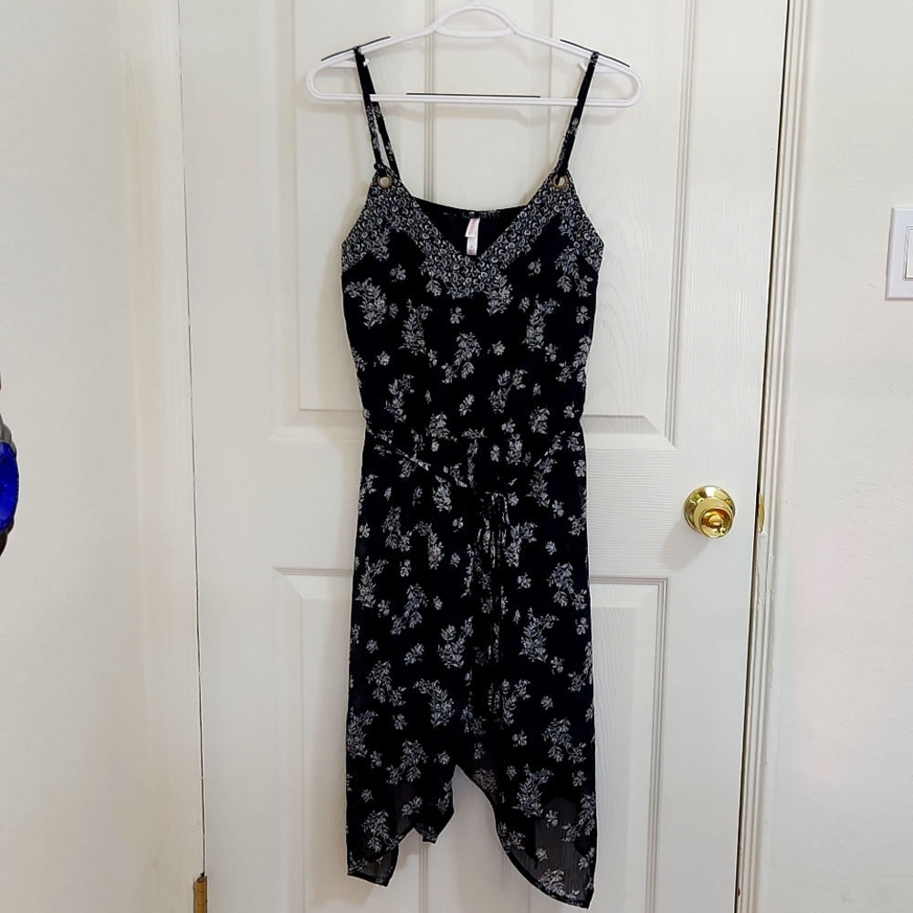 NWT Xhilaration Blue Floral Dress // Size Small